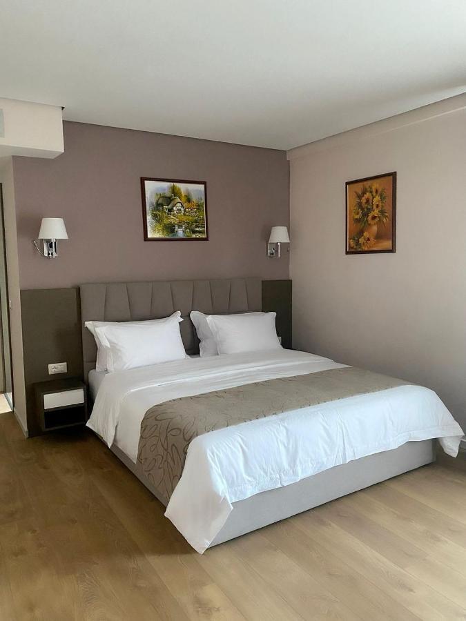 Agsel Hotel & Spa Tirana Exterior foto